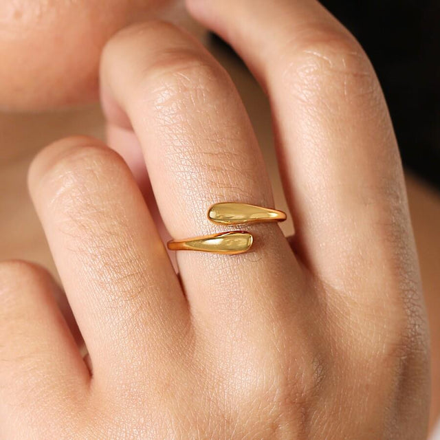 Teardrop Wrap Ring in Gold Close Up