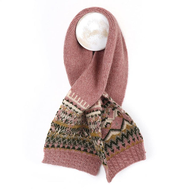 Dusky Pink & Green Mix Fairisle Pull Through Scarf Close Up