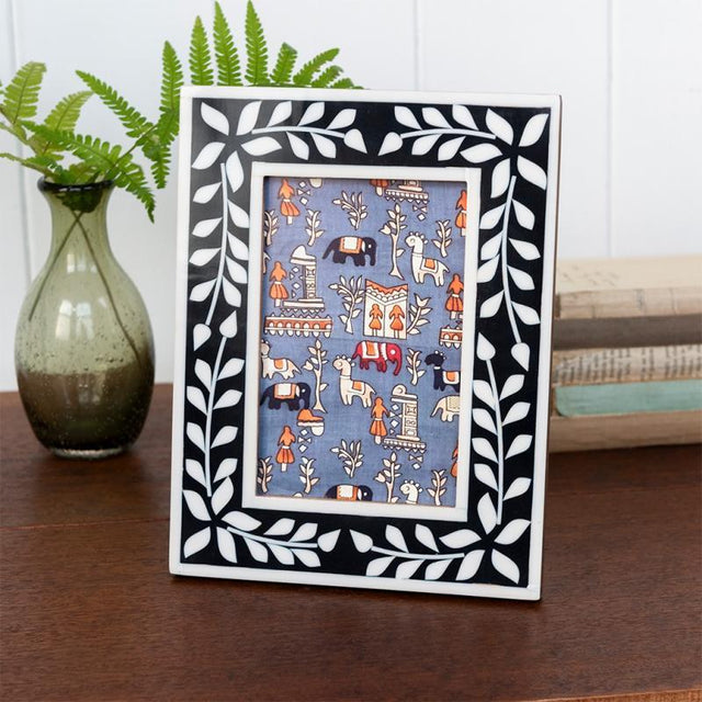 Navy Blue Resin Picture Frame