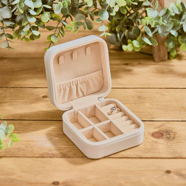 Flower Girl Jewellery Box inside view