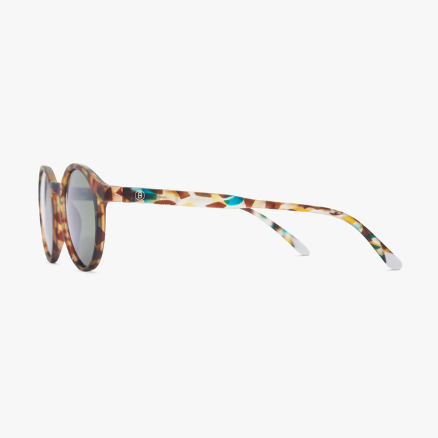 BARNER Le Marais Light Tortoise Shell Sunglasses Side view