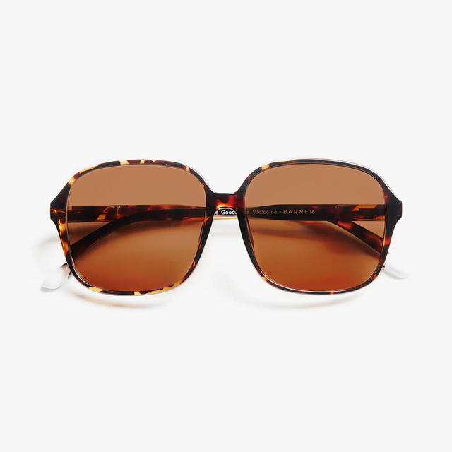 Barner Pascal Glossy Tortoise Shell Sunglasses Front view