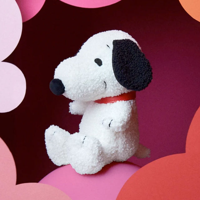 Snoopy Black and Cream Tiny Teddy Scene