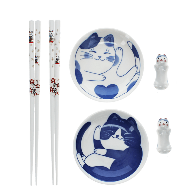Cat Chopsticks, Rests and Dipping Bowls Set Close Up