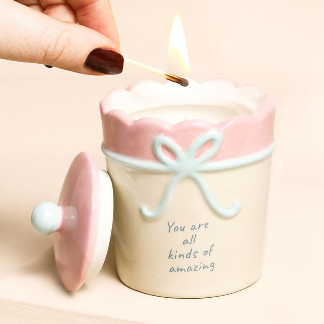 All Kinds of Amazing Scallop Edge Ceramic Candle