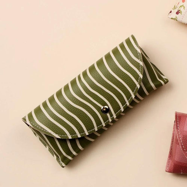 Wavey Stripe Printed Glasses Case