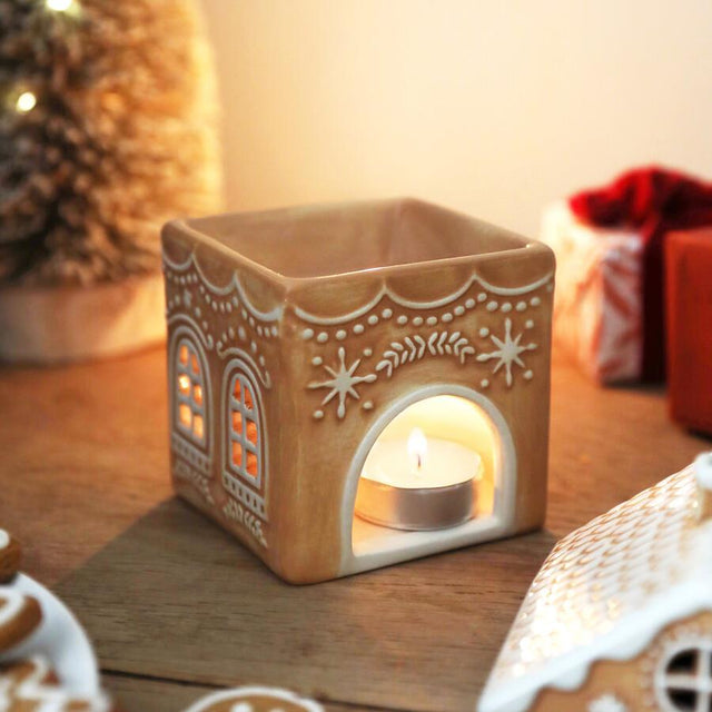 Ceramic Gingerbread House Wax Warmer Close Up
